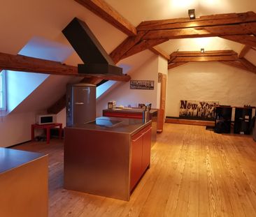 L'ambiance d'un loft au cœur du Stedtli - avec vue sur le lac de Morat - Foto 3