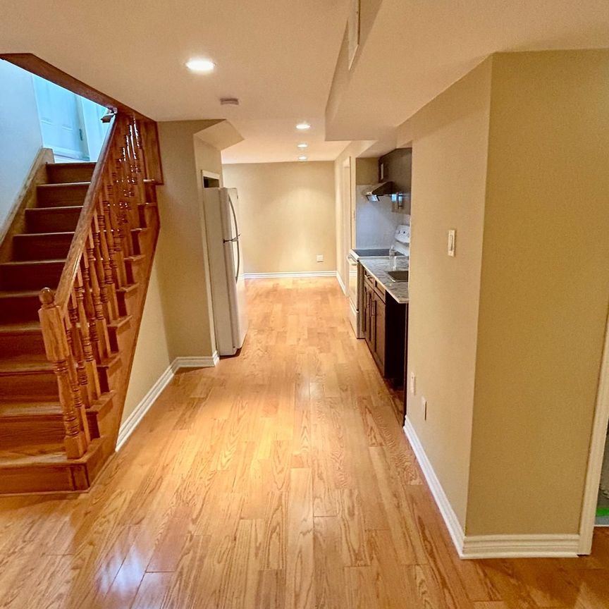 For Lease - 4650 Crosswinds Drive Unit# Basement, Mississauga, Ontario - Photo 1