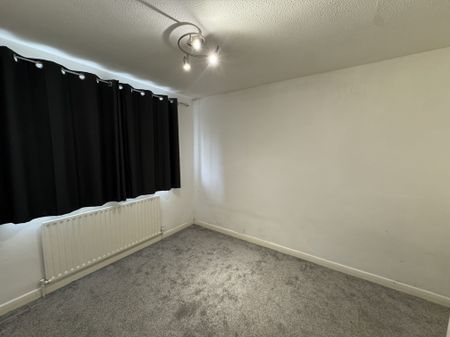 Court Lodge Road, Horley - Photo 5