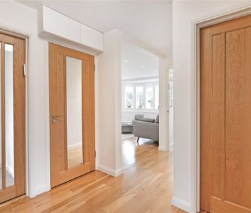 2 Bed Maisonette, East Lodge, N3 - Photo 4