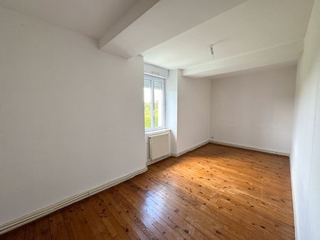 Location maison 6 pièces, 154.00m², Bierné-les-Villages - Photo 5