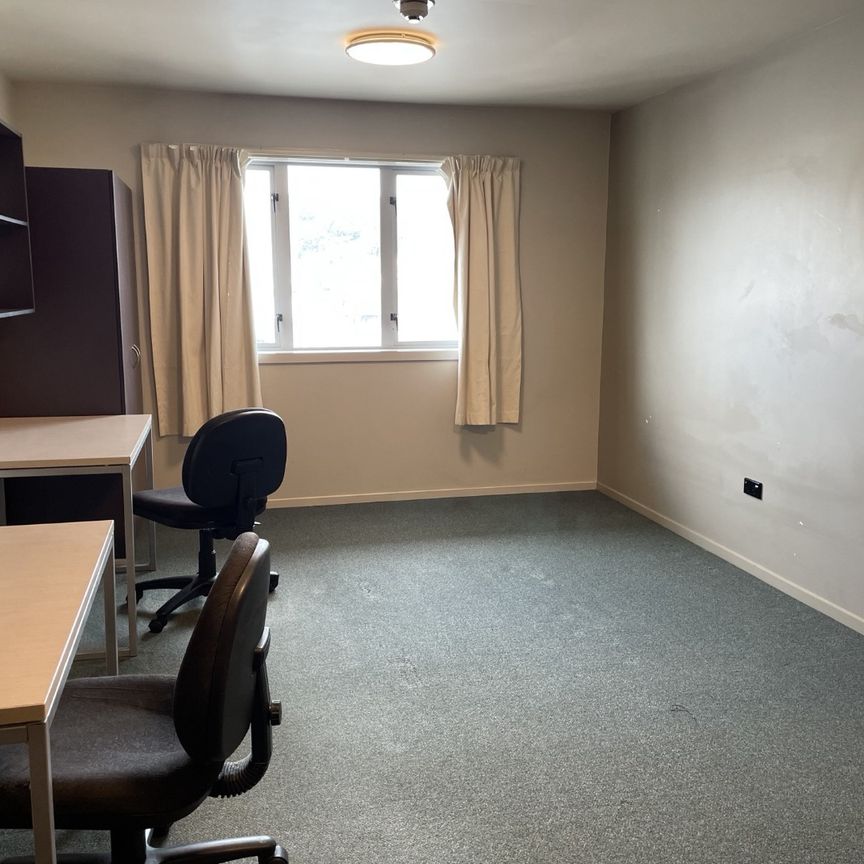 Top floor comfort - Photo 1