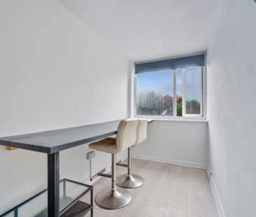 Flat 4, 12, The Parade, East Wittering - Photo 4