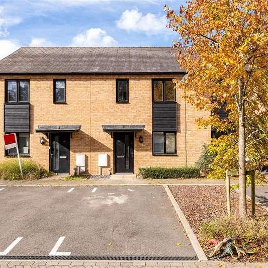 Hirschield Drive, Leybourne, West Malling, Kent, ME19 - Photo 1
