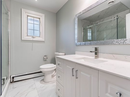 For Lease - 5638 Appleby Line, Burlington, Ontario - Photo 1