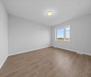 For Lease - 110 Parnian Private, Barrhaven, Ontario - Photo 3