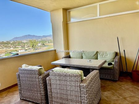 Apartamento en Marbella, Nueva Andalucia, alquiler - Photo 4