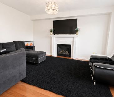 For Lease - 1215 Wadebridge Crescent Unit# UPPER, Oshawa, Ontario - Photo 1