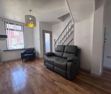 22 Orkney Street, Belfast, BT13 3GR - Photo 3