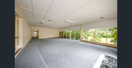 Spacious & Freshly Updated Home in a Quiet Rowville Location - Photo 3