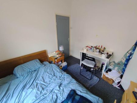 4 bedroom house to rent - Photo 2