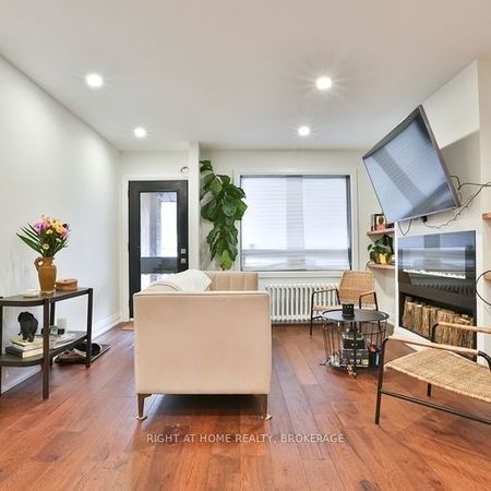 For Lease - 43 Kingston Road, Toronto, Ontario - Photo 2