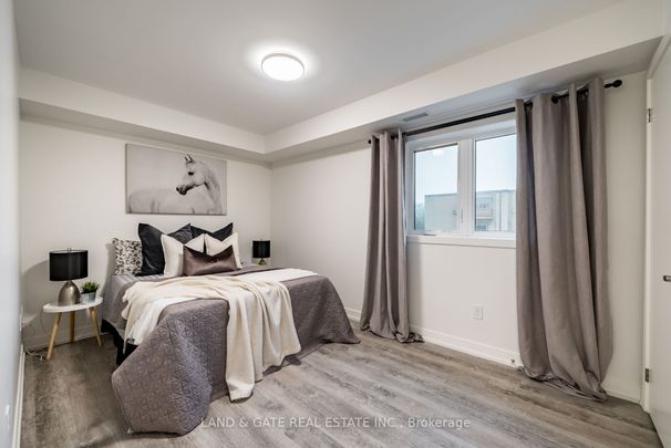 For Lease - 976 Simcoe Street Unit# 510, Oshawa, Ontario - Photo 1