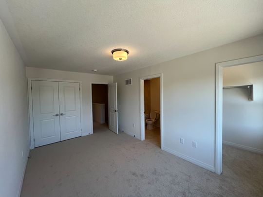 For Lease - 660 Colborne Street Unit# G-35, Brantford, Ontario - Photo 1