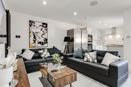 6 bedroom house to rent - Photo 2