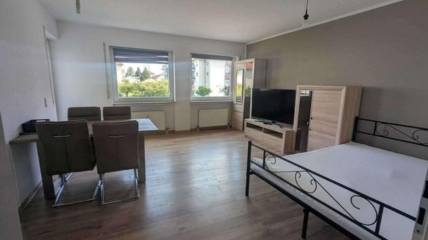 Moderne vollmöblierte 2 Zi. Whg. mit Balkon - Photo 1