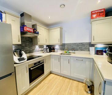 2 bedroom apartment to rent - Photo 4