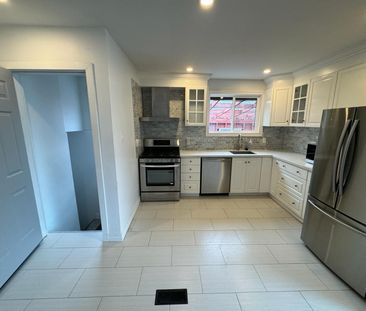 For Lease - 17 Avis Crescent Unit# Main, Toronto, Ontario - Photo 3