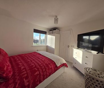 3 bedroom semi-detached house to rent - Photo 3