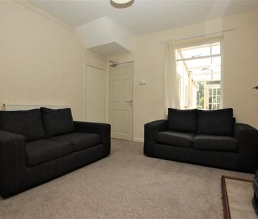 West Avenue, Oldfield Park, Bath - Photo 2