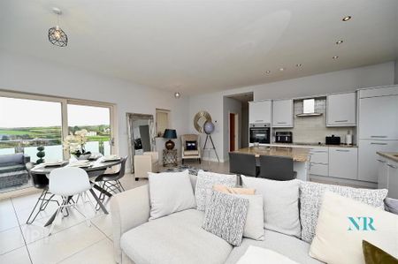 44b Braniel Road, Lisburn, BT27 5JJ - Photo 2