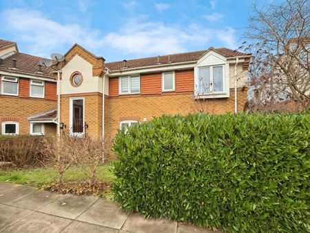 Caravel Close, Chafford Hundred, Grays, RM16 - Photo 2