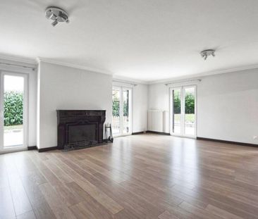 Corner semi-detached villa in Chavannes-des-Bois - Photo 2