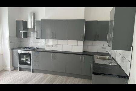 2 Bed Flat, Dulwich Village, SE22 - Photo 2