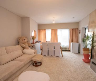 Centraal gelegen appartement te Zulte. - Photo 1