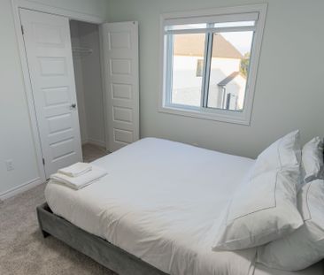 For Lease - 1749 Finley Crescent Unit# main, London North, Ontario - Photo 5