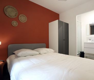 VICTOR HUGO SA Colocation 3 chambres à Nantes - Photo 2