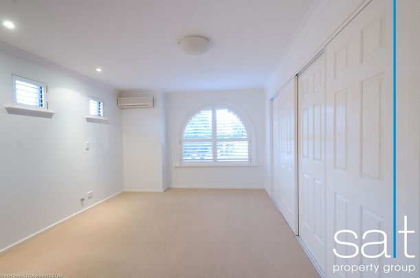 10 Gunbower Road, Mount Pleasant - Photo 1