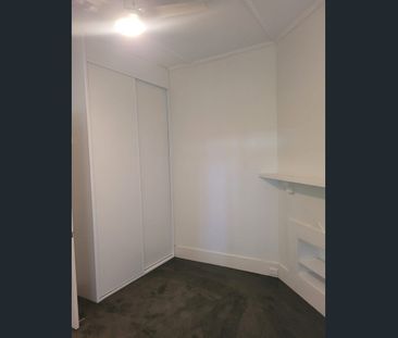 3 Bedroom Bungalow - Photo 5