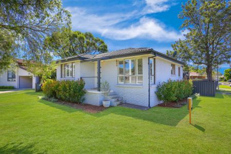 Stylish Renovated Home in Peaceful, Family-Friendly Pocket - Photo 5