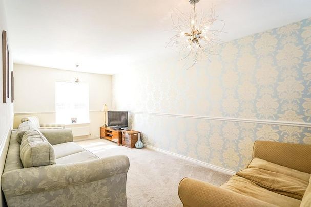 5 bedroom semi-detached house to rent - Photo 1