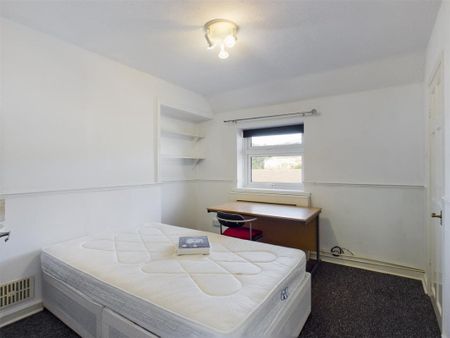 Colbourne Avenue, Brighton - Photo 3