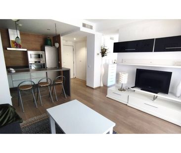 Piso de alquiler en Centro - Photo 3