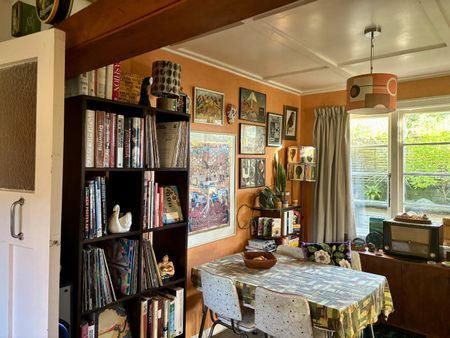 TWO BEDROOM HOUSE WITH VIEWS IN PINEHAVEN - Photo 4