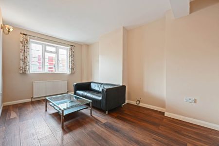 Price £462 pw - Available 01/11/2025 - Furnished - Photo 2