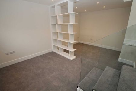 1 bed Detached for rent - Photo 4