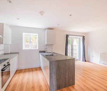 Uphill Drive, Larkhall - Photo 5