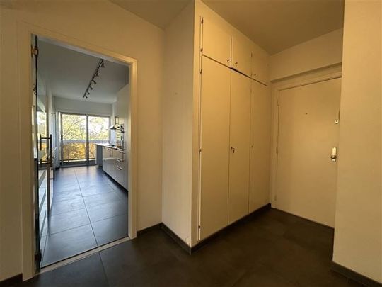 Appartement te huur - Photo 1