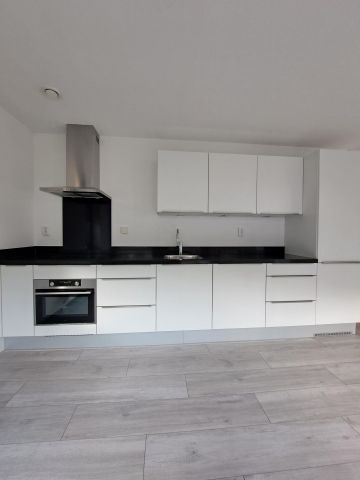 Appartement te huur: Burgemeester Röellstraat 514 1067 XR Amsterdam - Foto 2