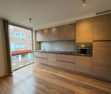 Instapklaar appartement met toplocatie in centrum Diepenbeek - Foto 3