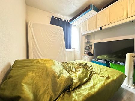 4 bedroom maisonette to rent - Photo 2