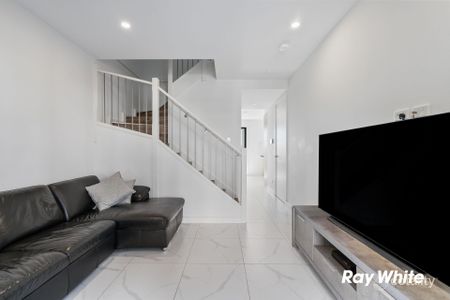 For Lease: Modern Family Home in Marsden Park - 31 Luckman Glade - Photo 4