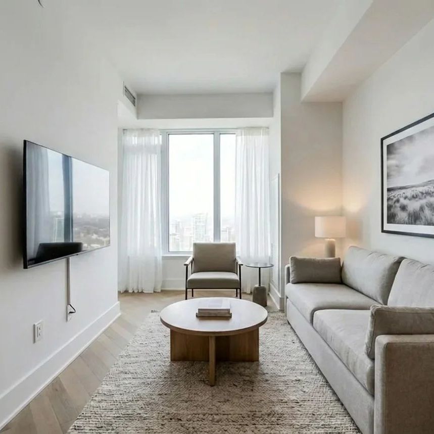 For Lease - 11 Yorkville Avenue Unit# 3602, Toronto, Ontario - Photo 1