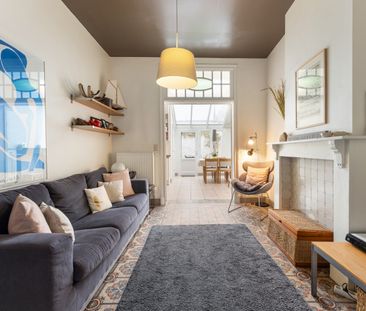Karaktervolle stadswoning met modern comfort en authentieke ziel - Foto 6