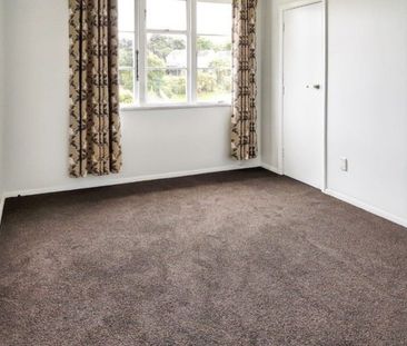 Spacious 3-Bedroom Home with Large Backyard Refurbished & Ready - Photo 1