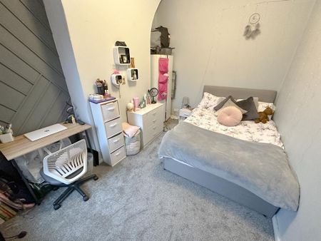 4 bedroom house share to rent - Photo 4